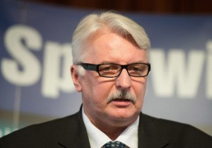 Polşa aviaqəzanın Beynəlxalq Ədalət Məhkəməsində araşdırılmasını istəyir