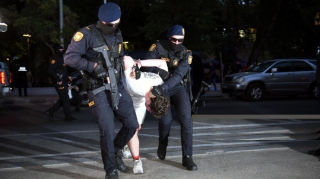 Bakıda saxlanılan rusiya vətəndaşlarını yaxınları ziyarət edib 