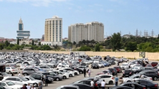 Avtomobil bazarında gözlənilməz dönüş: Maşınlar təcili satılır, qiymətlər enir 
