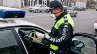 Abşeronda bir gündə 147 sürücü cərimələnib 