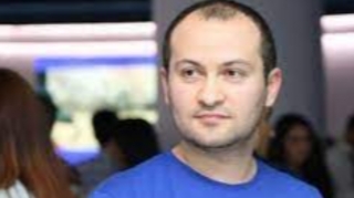 "Qapanmalara getməliyik deyən hər kəs sussun!" - Tanınmış teleaparıcı 