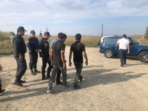 Şirvan Milli Parkında ceyran ovlayan üç şəxs saxlanılıb - FOTO