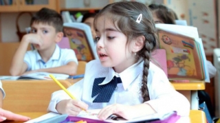 Birinci sinfə qəbul bərpa edilib