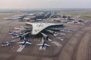 Heydər Əliyev Beynəlxalq Aeroportunun sərnişin dövriyyəsi artıb