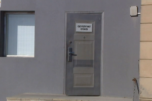 Bakıda böyük şirkətin pul dolu seyfi oğurlandı - VİDEO