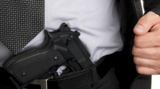 Bakıda tapança ilə gəzən şəxs həbs edilib: "Bu mənim hobbimdir..." 