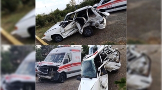 “014” ilə təcili yardım maşını toqquşdu, 4 hərbiçi xəstəxanalıq oldu    - VİDEO