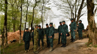 Prezidentin köməkçisi və DSX rəisi Ermənistanla sərhədə gedib   - FOTO