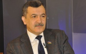 Deputat Sumqayıt yolunda həlak olan tələbənin yaxınlarına zəng etdi