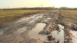 Şəkidə 40 km-dən çox avtomobil yolu yenidən qurulur - FOTO