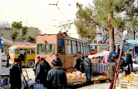 31 yaşında dünyanın ən gənc qadın milyarderi oldu