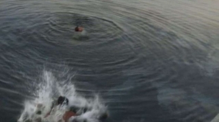 Bərdədə qadın özünü kanala ataraq intihar edib 