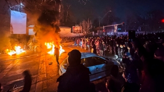 İranda iğtişaşlar zamanı ölənlərin sayı 3 mini ötdü 