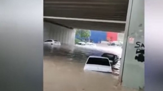 Ankaranı su basıb   - VİDEO