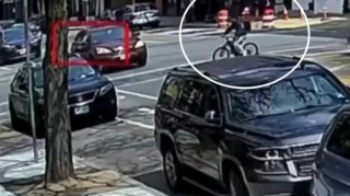 Qadın sürücü yeniyetmə velosipetçini vurub xəstəxanalıq etdi - VİDEO 