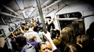 Şamaxı sakini Bakı metrosunu bir-birinə vurdu