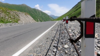 Ermənistan-Gürcüstan avtomobil yolu hər iki istiqamətdə bağlanıb 