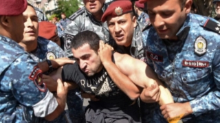 Ermənistanın ikinci prezidentinin oğlunun həbs müddəti iki ay uzadılıb 