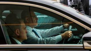 Hakan Fidan Şuşaya avtomobili özü sürüb  - FOTO