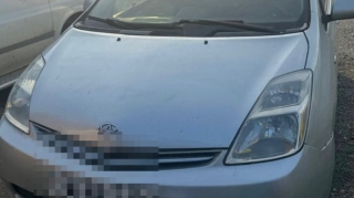 Narkotikin təsiri altında "Prius" sürdü; polis yaxaladı - FOTO