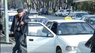 Bu gündən taksi fəaliyyəti üçün yeni rüsumlar tətbiq olunur