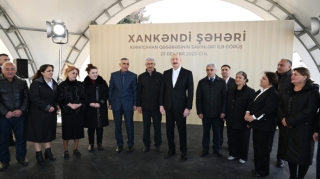 Prezident Kərkicahan sakinləri ilə görüşdü - FOTO