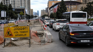 Bakının mərkəzindəki yolda təmir işləri niyə DAYANDIRILIB? 