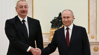 Putin Əliyevə zəng etdi 
