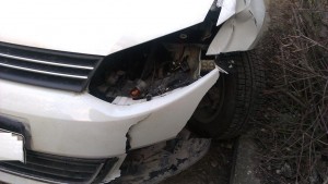 Yevlaxda avtomobil arxa düşdü: xəsarət alan var