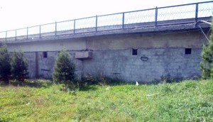 Bərdədə yerləşən körpüdə çatlar yaranıb – FOTO