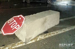 Saatlıda təcili yardım maşını qəzaya uğrayıb