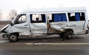 Azərbaycanlıların olduğu avtobus aşdı - 11 yaralı, 7-si uşaqdır