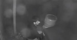 Bakıda 10 dəqiqəyə maşını söküb apardılar - VİDEO