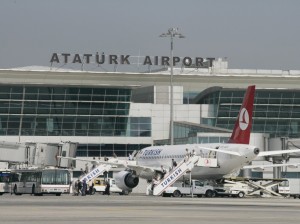 İstanbul aeroportunda sərnişin: "Çantamda bomba var!"