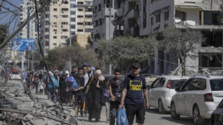 İsrail bu şəhərdən 30 min nəfəri TƏXLİYƏ ETDİ 