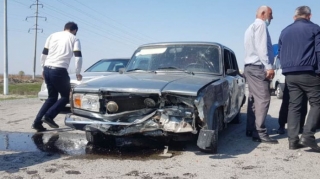 Ucarda 5 avtomobil toqquşub - FOTO