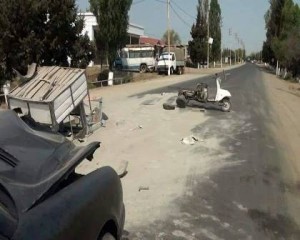 Goranboyda motosiklet minik maşınına çırpıldı