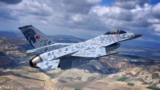 Türkiyə yerli F-16 istehsal edəcək 