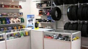 Mağazadan 22 min manatlıq mal oğurladılar - Bakıda