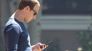 Mark Sukerberqin telefon nömrəsi internetdə yayılıb