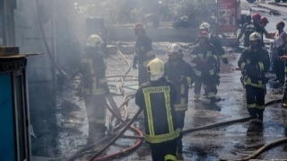 Şəmkirdə bazar yandı - VİDEO