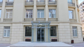 Təhsil Nazirliyi təhsil müəssisələrinə yeni qəbul olunan tələbələrə müraciət edib