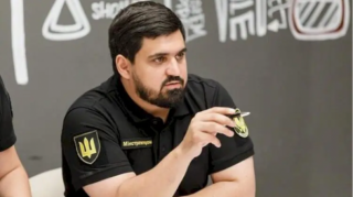 Zelenski azərbaycanəsilli məmuru vəzifəsindən azad etdi 