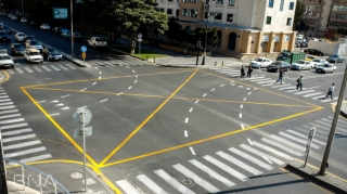 Bu il Bakıda daha 14 yol kəsişməsində sarı torlar çəkiləcək