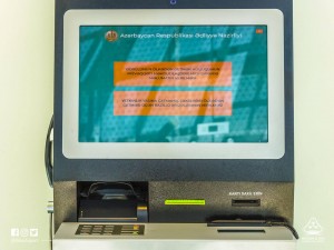 Hava limanında Elektron Ədliyyə Köşkləri yerləşdirilib - FOTO