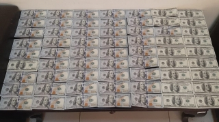 Yük avtomobilindən qanunsuz xarici valyuta aşkarlanıb - FOTO 