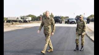 İlham Əliyev və Mehriban Əliyeva Ağdam Cümə məscidində bərpa-restavrasiya işlərinin gedişi ilə tanış olublar