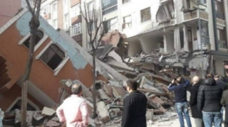 Azərbaycanda məktəb çökdü: ölü və yaralılar var - FOTOLAR   - YENİLƏNİB