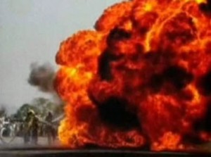 Yük avtomobili partladıldı - 10 yaralı