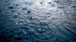 Azərbaycanda bir sıra yaşayış məntəqələrinə yağış və qar yağıb – FAKTİKİ HAVA 